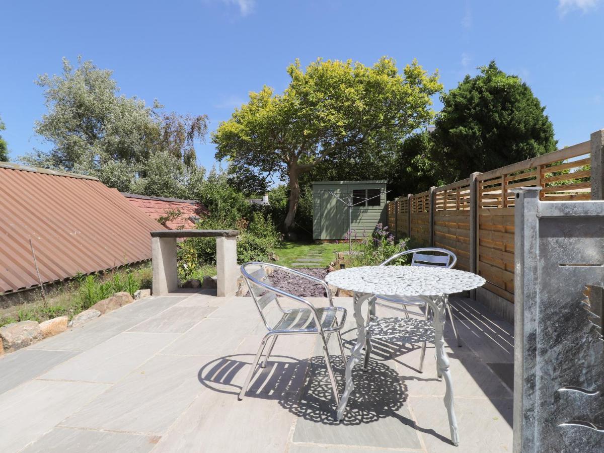 Morawel Fach Villa Newport  Luaran gambar